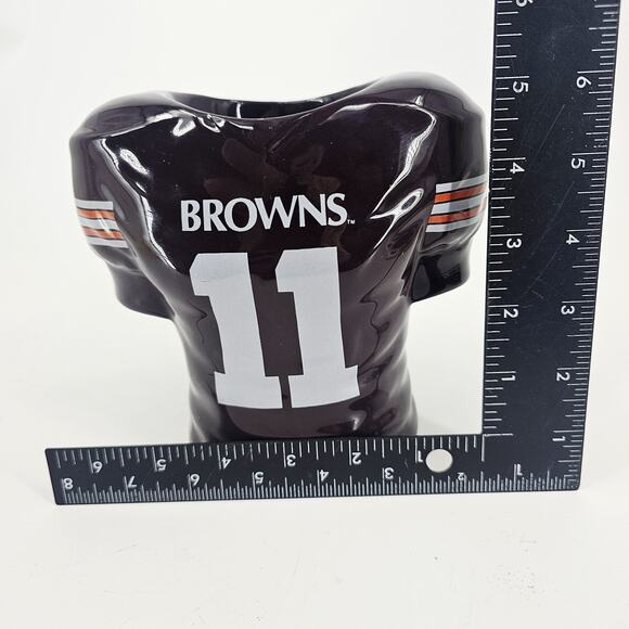 NFL Cleveland Browns # 11 Vintage 90's Geerlings Ceramic Football Jersey Planter - Picture 8 of 10